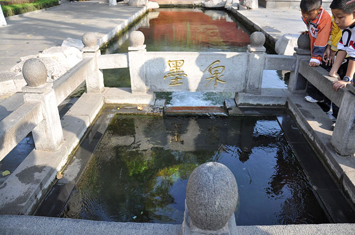 1582606206037009008.jpg 1256917349157.jpg