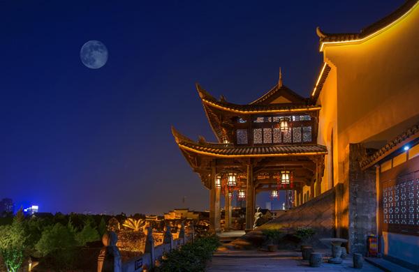 1582784618834023906.jpg 月上八咏楼1.jpg